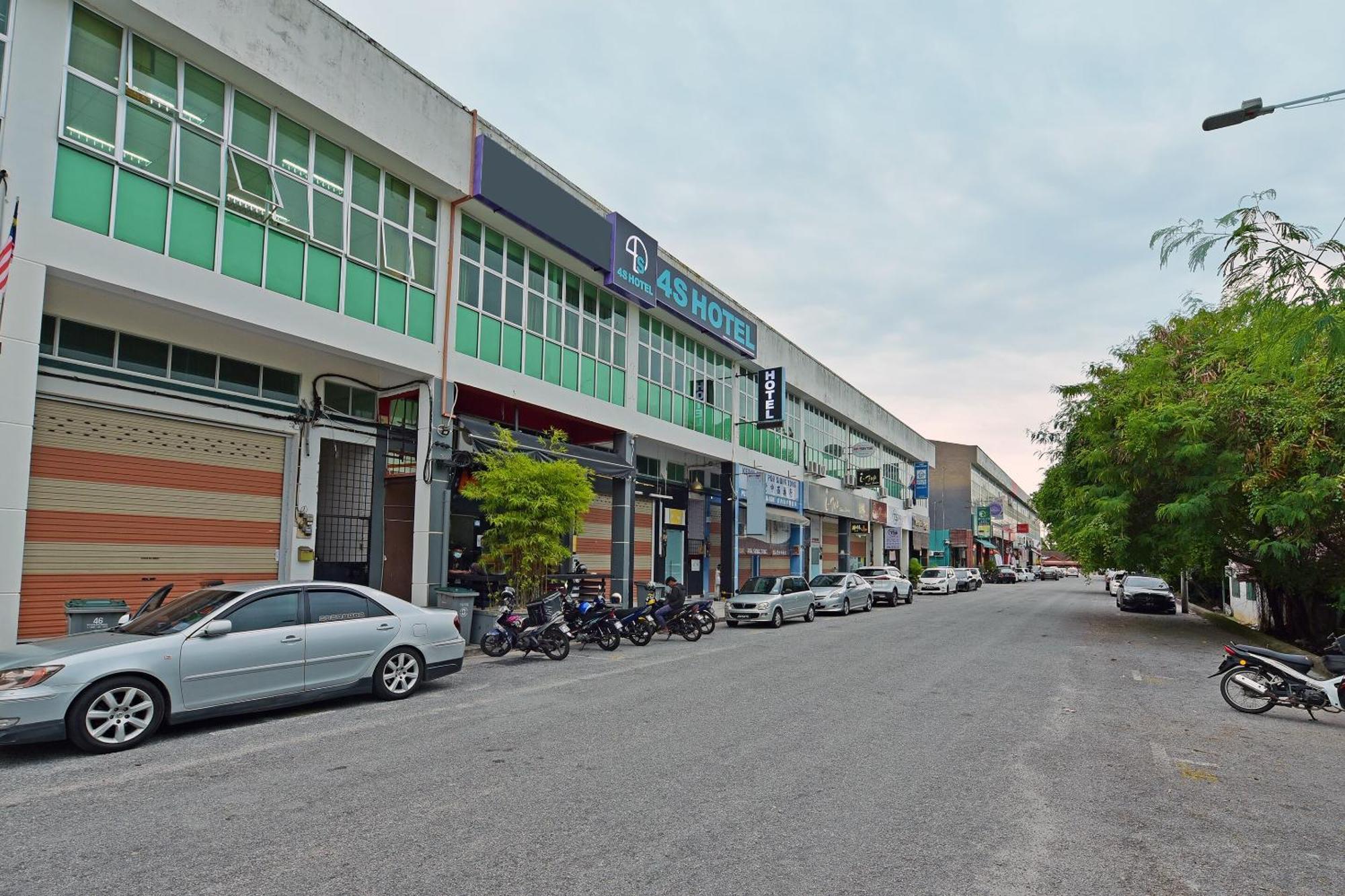 4S Hotel Muar Exterior foto